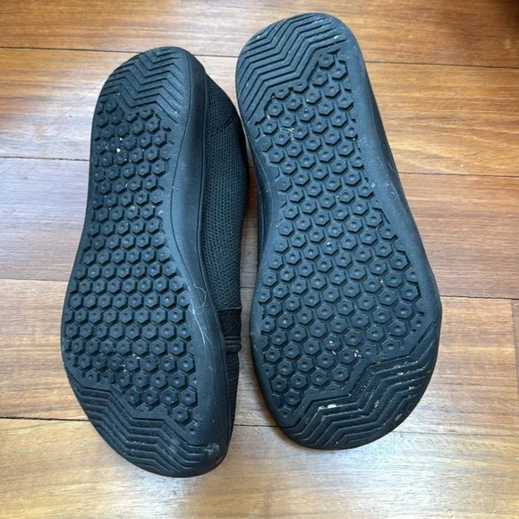Whitin Women’s Minimalist Barefoot Shoe’s - Picture 3 of 4